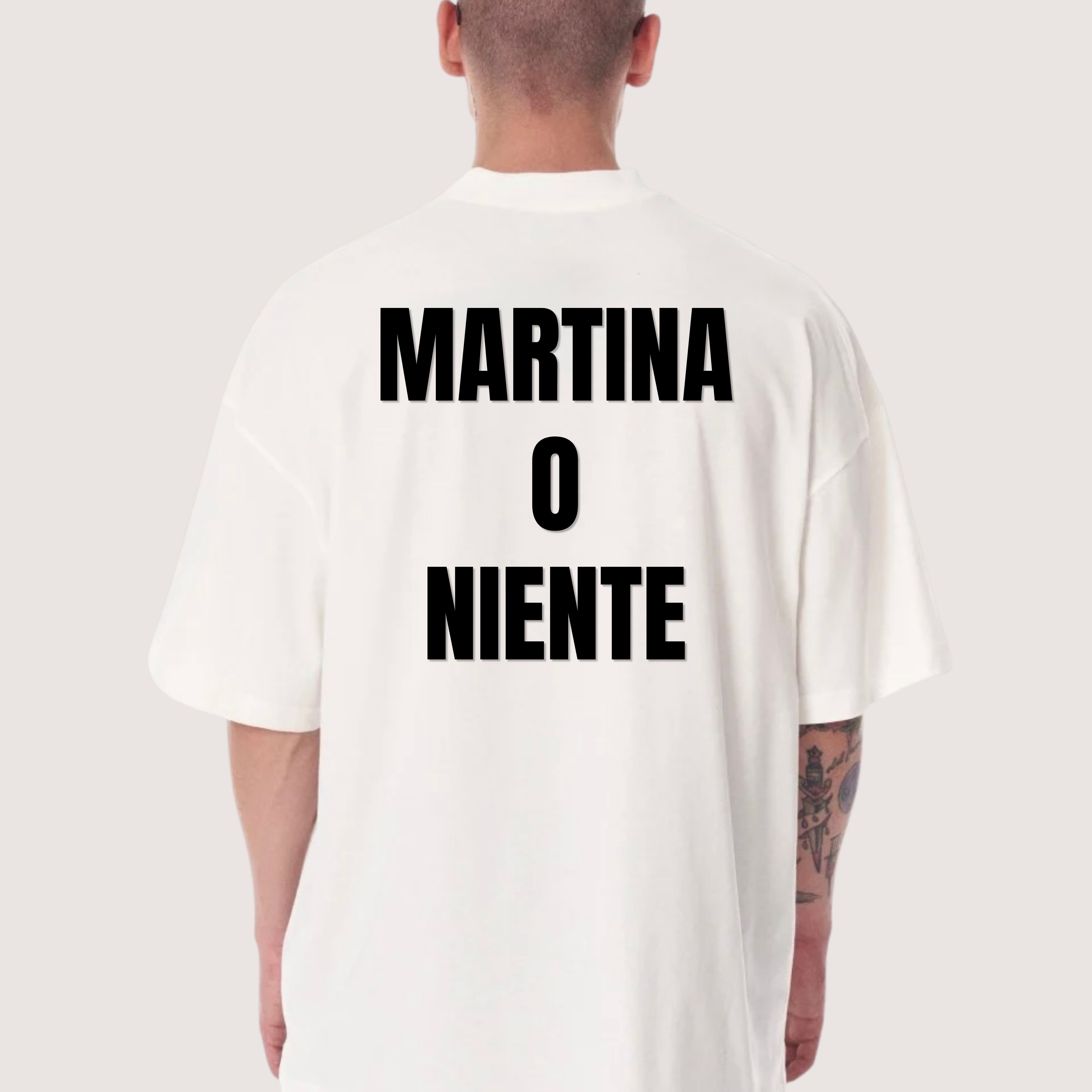 "MARTINA O NIENTE" Oversized T-Shirt